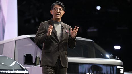 Toyota няма да увеличи сумата за придобиването на Toyota Industries въпреки критиките