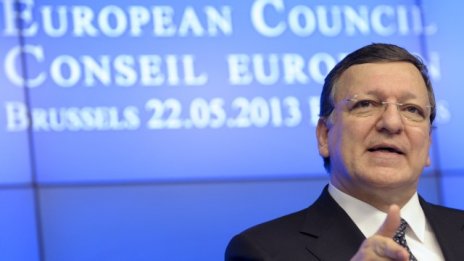 ЕС се отдръпва от политиката на бюджетни съкращения