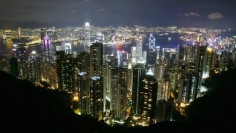 Финансовите институции на Хонконг разпитват банкери защо са напуснали града
