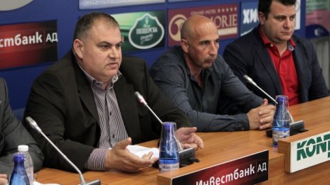 Недостиг от 5 хил. шофьори за международен транспорт отчетоха от бранша