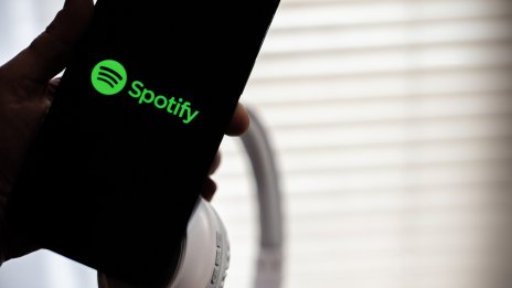 Слушателите на Spotify преминават границата от половин милиард