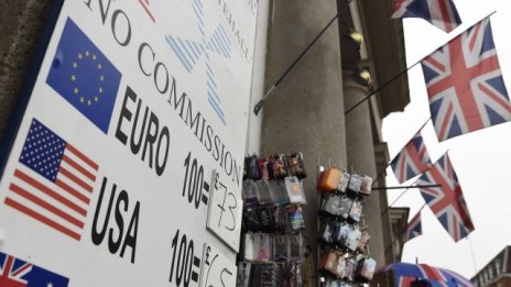 Raiffeisen: Brexit се отразява на ЦИЕ повече политически, отколкото икономически