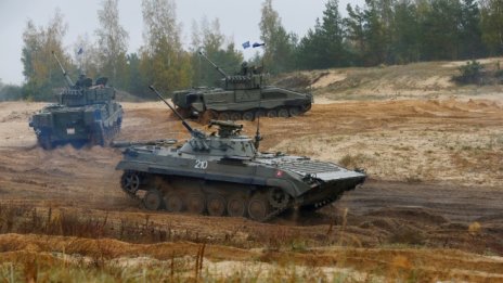 Йордан Божилов: Армиите на отделните страни отново ще са гръбнакът на европейската отбрана