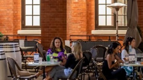 Италия, Франция, Германия и Испания са най-силно зависими от туризма в ЕС