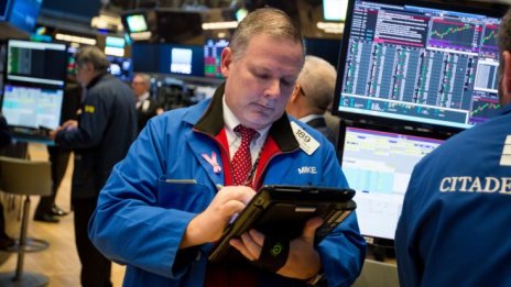 Wall Street отново записа червена сесия заради мрачните икономически данни