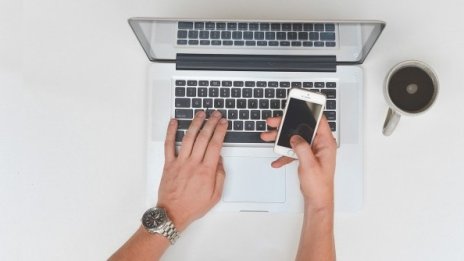 Онлайн търговията в България расте с 23% на година