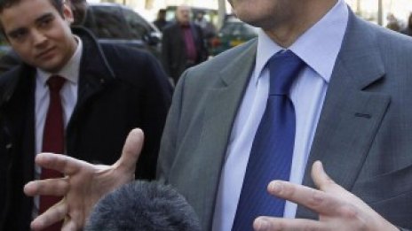 Франция ще преразгледа част от повишенията на данъците?