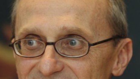 Надзорът иска европейските банки да продължат да набират капитал