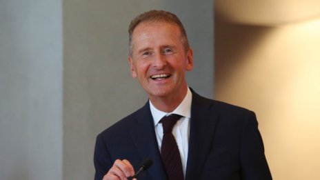 Херберт Дийс остава начело на лидерския екип на Volkswagen