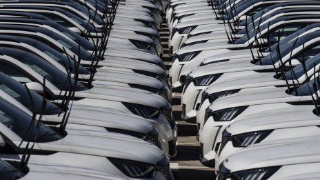 Акционерите съдят Stellantis в САЩ след разочароващ финансов отчет