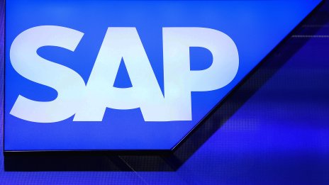 SAP, Mistral, ASML и други компании искат ЕС да забави влизането в сила на Закона за AI