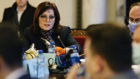 Над 50% от парите за здраве в Плана за възстановяване са за апаратура