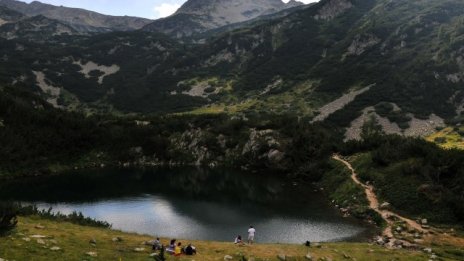 С близо 5% намаляват посещенията на чужденци у нас в края на лятото