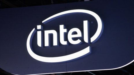 Intel преговаря за придобиването на голяма компания за чипове?