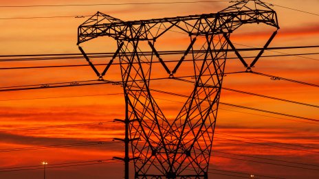 Пенсионните фондове могат да помогнат на ЕС да модернизира енергийните си мрежи