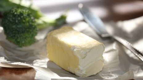 Практиките за влагане на немлечни мазнини в краве масло продължават