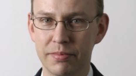 Е. Паркър: Ръстът за България ще зависи много от връщането на инвеститорите