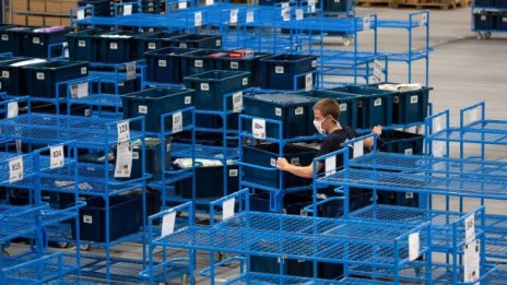 Поръчките на дълготрайни стоки в САЩ надминаха прогнозите за септември