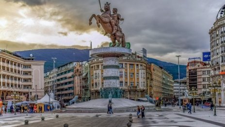 Любомир Кючуков: България рискува изолация, блокирайки Скопие за ЕС 