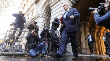 Факторът "Байдън" засилва натиска над Борис Джонсън в преговорите за Brexit