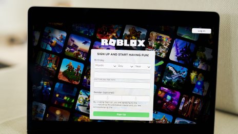 Слабият отчет на Roblox потопи цената на акциите ѝ с 12%