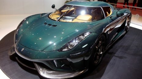 Китай ще помага на шведски производител на суперавтомобили да се бори с Ferrari