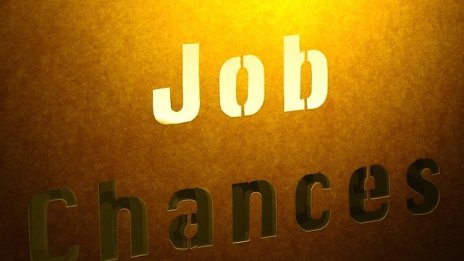Слабата активност покачи безработицата през януари до 6,4%