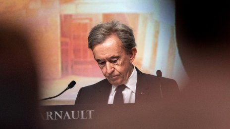 Кралят на луксозните стоки има апетит към AI компании