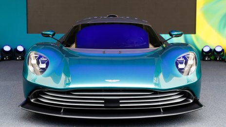 Ниската оценка на Aston Martin не е повод за присмех