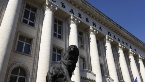 Прокуратурата проверява отказа от разследване на търговете във ВМА