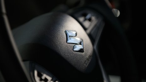 Greenpeace класира Suzuki последен по декарбонизация сред автомобилните концерни
