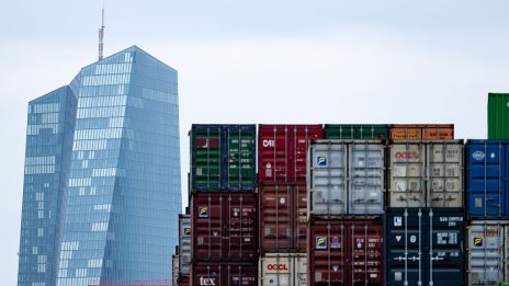 ЕЦБ намали лихвите на фона на растящата икономическа несигурност