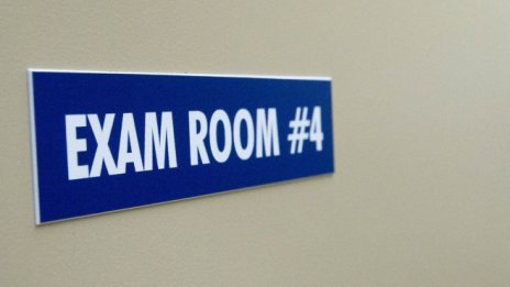 CFA програмата се бори да възстанови статута си