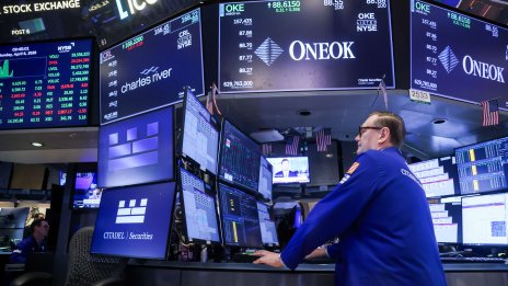 S&P 500 и Nasdaq отбелязаха нови рекорди въпреки блокираните преговори с Иран