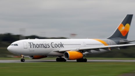 Китайско дружество ще купува туристическия бизнес на Thomas Cook