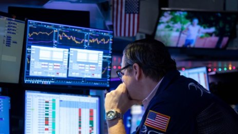 S&P 500 се насочва към трета поредна печеливша година*