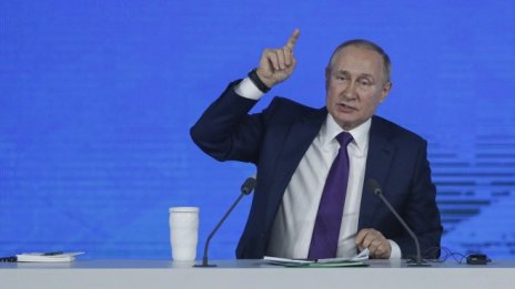 Путин: Научихме се да се борим с предизвикателствата