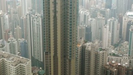 Хонконг е най-недостъпният жилищен пазар в света за осма поредна година
