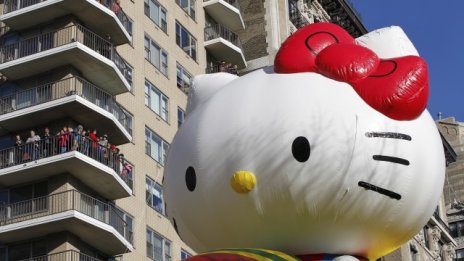 Hello Kitty на 40: Котката, която превзе света