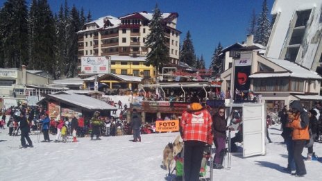 Февруари донесе близо 9% ръст на приходите от хотелски нощувки