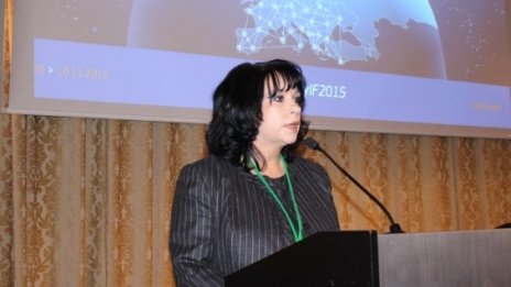 Т. Петкова: България трябва да изгради липсващата инфраструктура в енергетиката*
