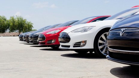 Tesla отчете спад на продажбите си за първи път от 10 години през 2024 г.