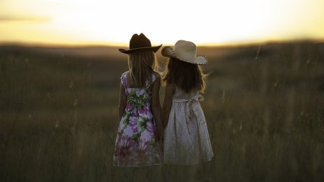 Подготвят се облекчения при кандидатстване за семейни помощи за деца