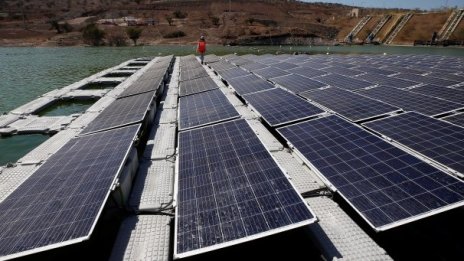 САЩ строят мегапроект за соларна енергия с благословията на Доналд Тръмп