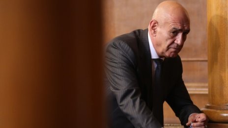 Връщат обществените поръчки за онколекарства в частните болници