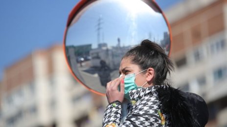 Официално: Маските на открито стават задължителни