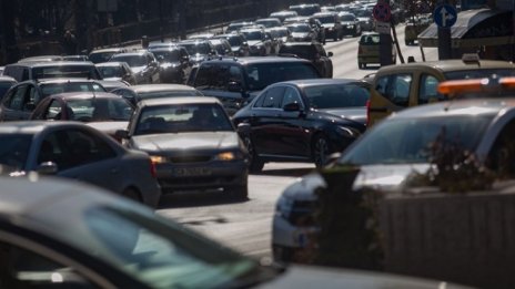 Коли се продават с тройно занижени километри