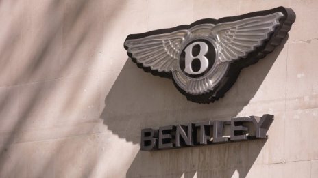 Китайският пазар помага на Bentley да регистрира 50% ръст на поръчките