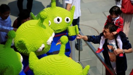 Lego откри най-големия си магазин в света