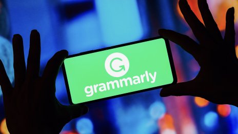 Grammarly се насочва от образованието към офисите